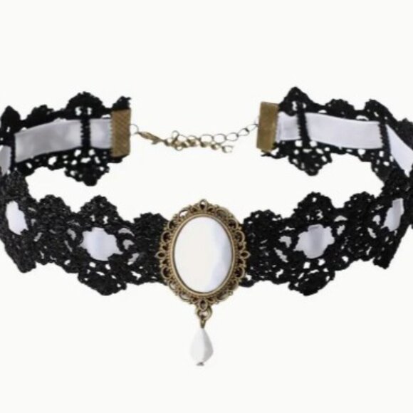 Gothic Teardrop Punk Choker Lace Necklace Vintage Style Red Black Clavicle Chain - Picture 6 of 9